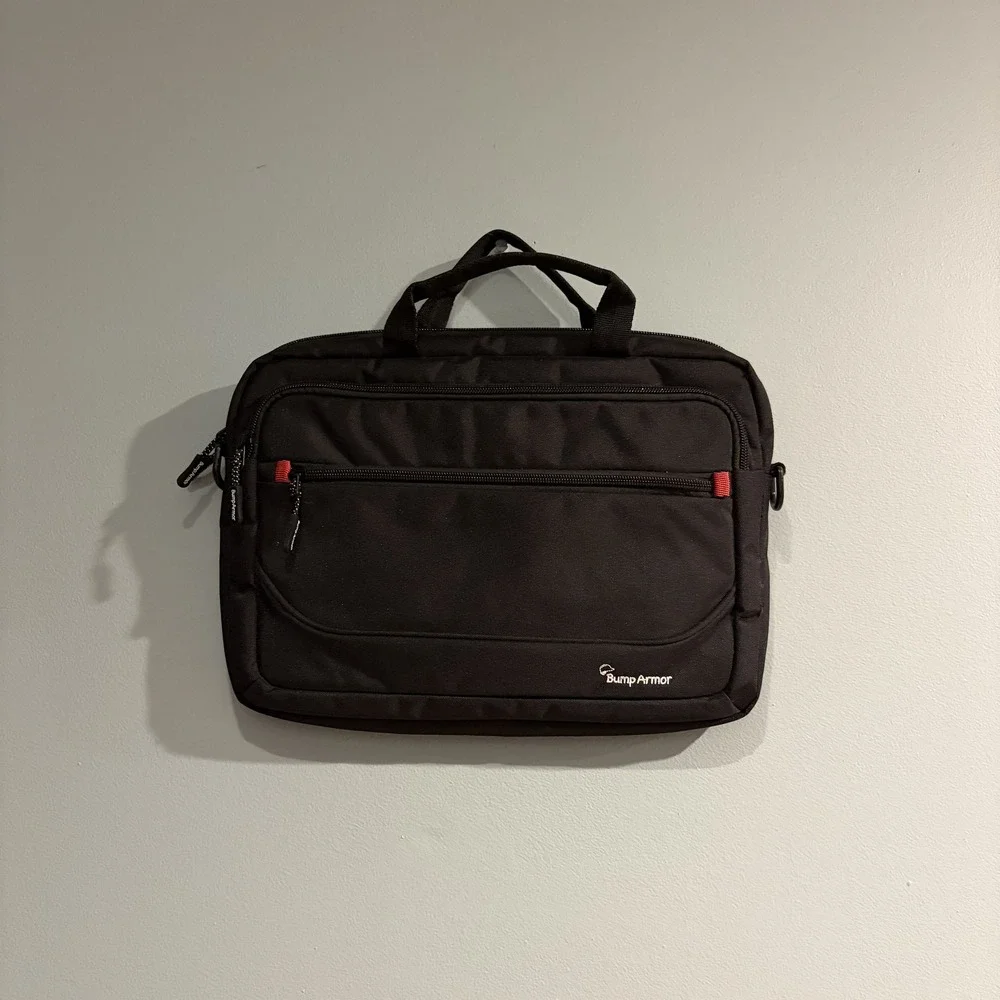 Bump Armor Laptop Bag / Briefcase – Like New